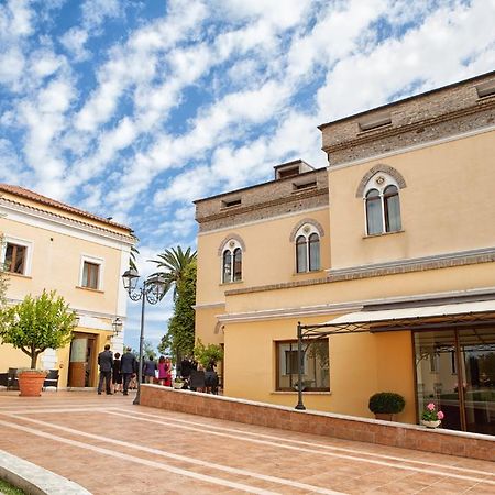 Hotel Villa Fiorita Giulianova Exterior foto