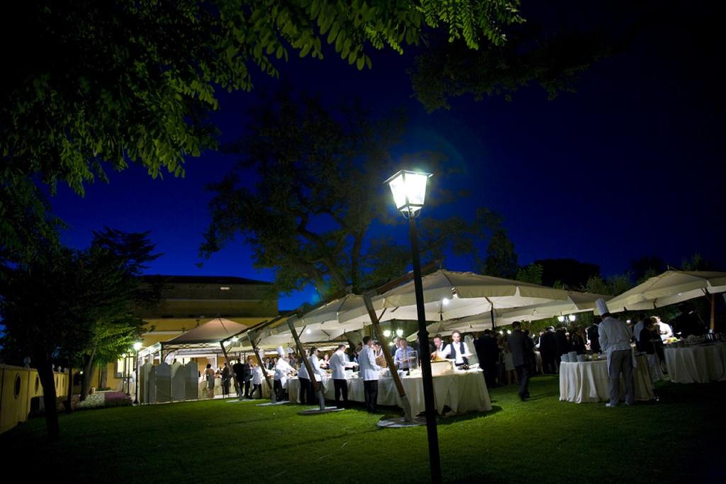 Hotel Villa Fiorita Giulianova Exterior foto